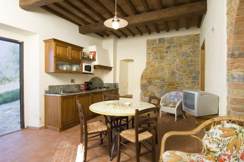 Agriturismo Campo Lungo San Donato in Poggio Quarto foto