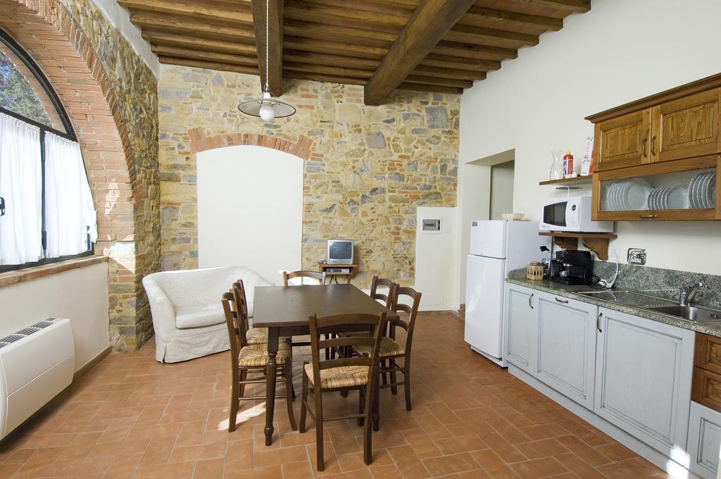 Agriturismo Campo Lungo San Donato in Poggio Quarto foto