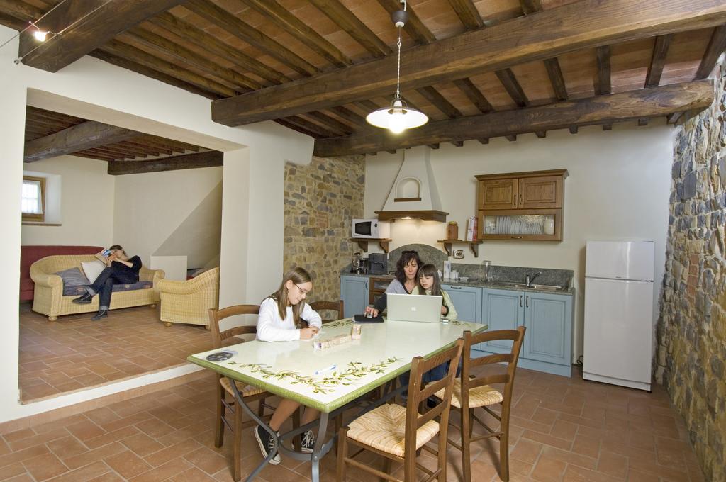 Agriturismo Campo Lungo San Donato in Poggio Quarto foto